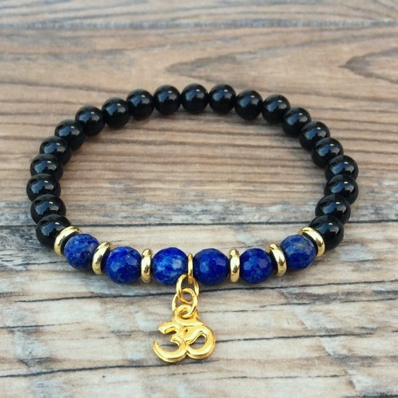 Om bracelet with Lapis, Black Onyx, throat chakra, healing bracelet - Picture 1 of 10